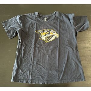 Nashville Predators NHL Hockey T Shirt Woman's‎ 1X Blue